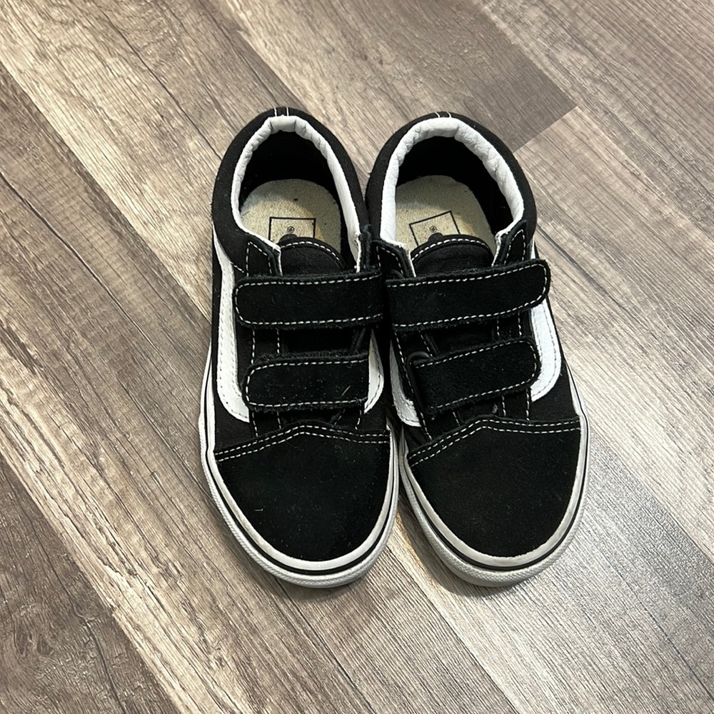 Kids size 11 vans old school sneakers